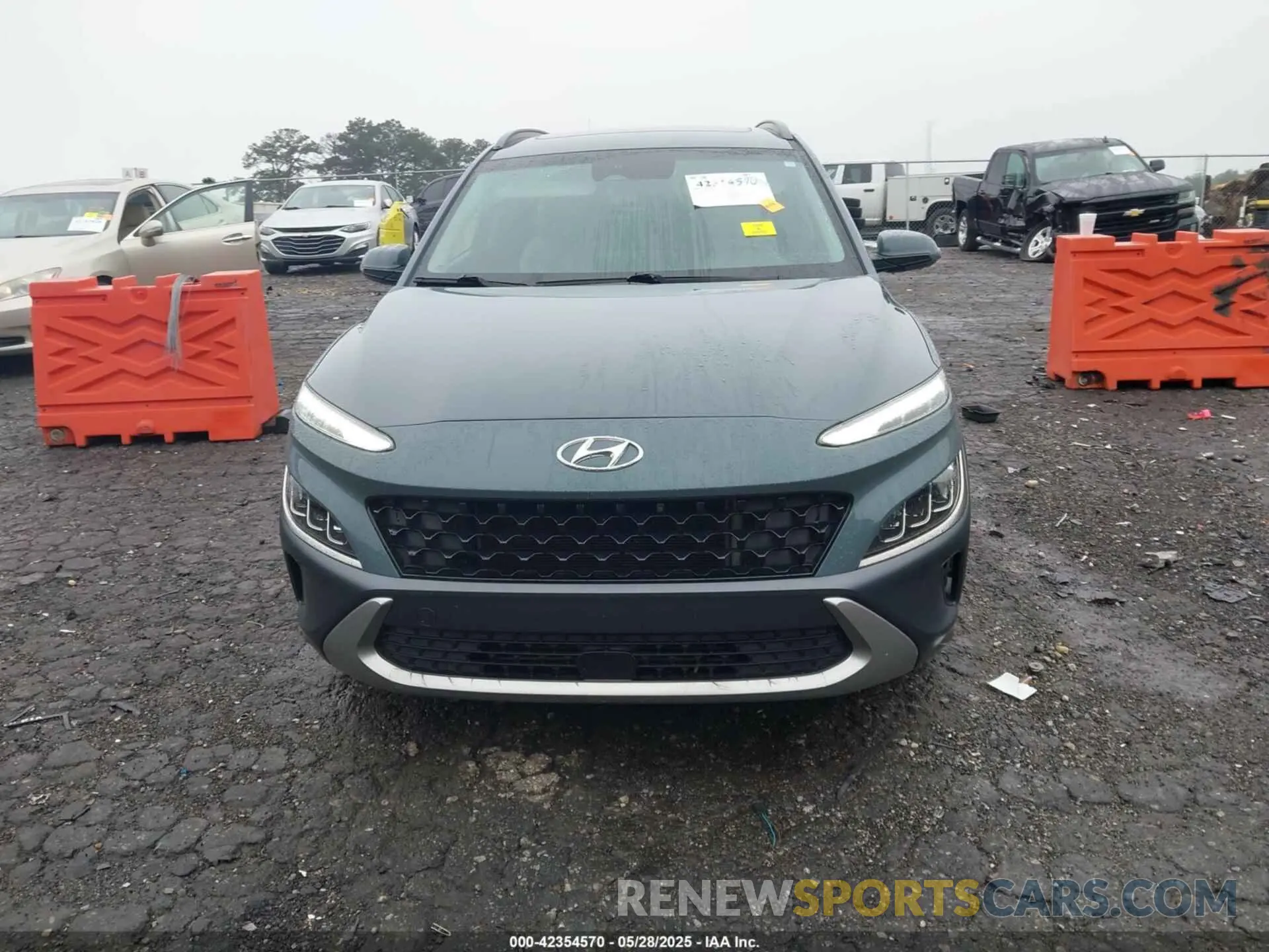 13 fotografías del automóvil dañado KM8K53A33NU799417 HYUNDAI KONA 2022