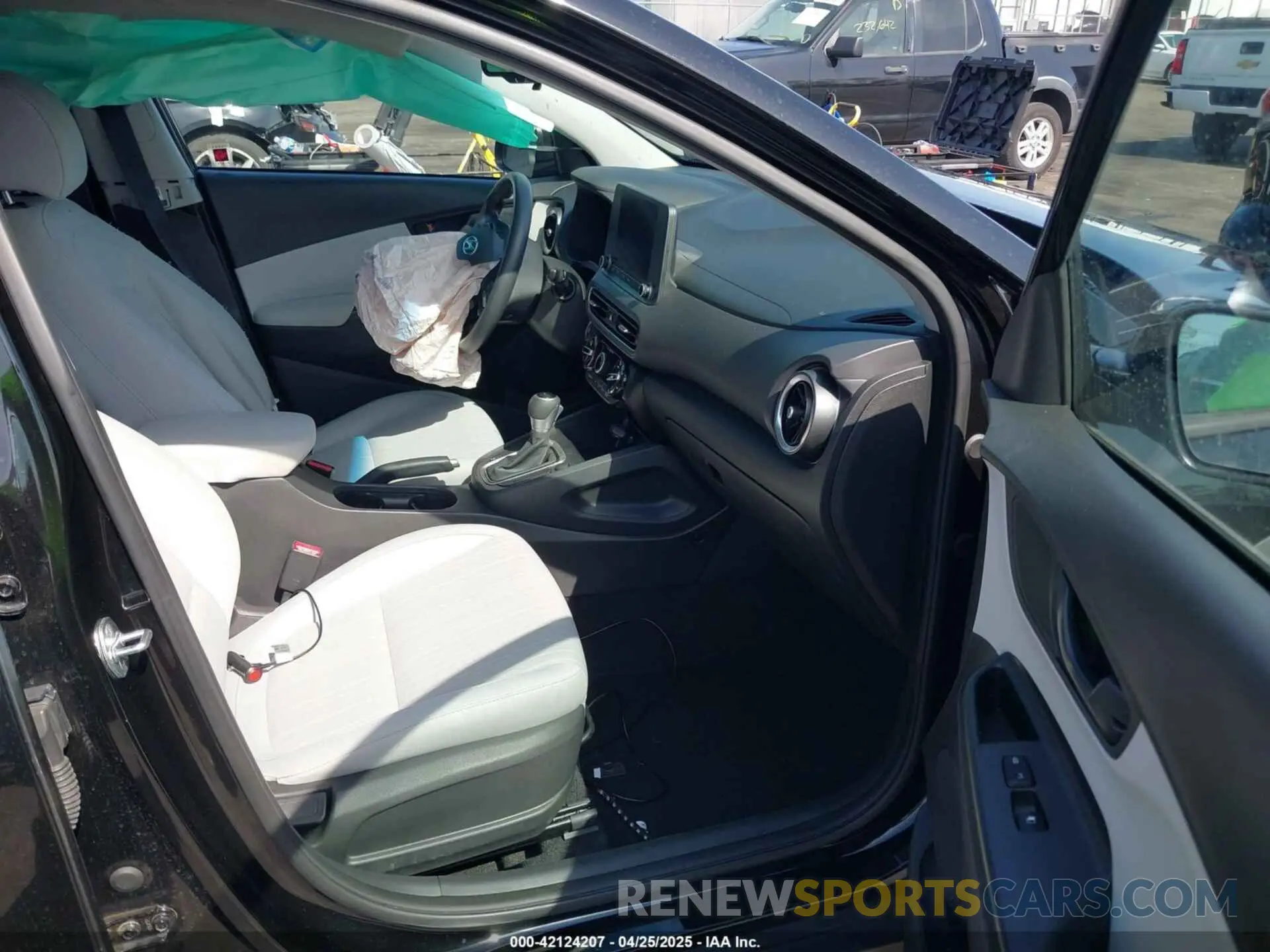 5 fotografías del automóvil dañado KM8K62AB1NU818769 HYUNDAI KONA 2022