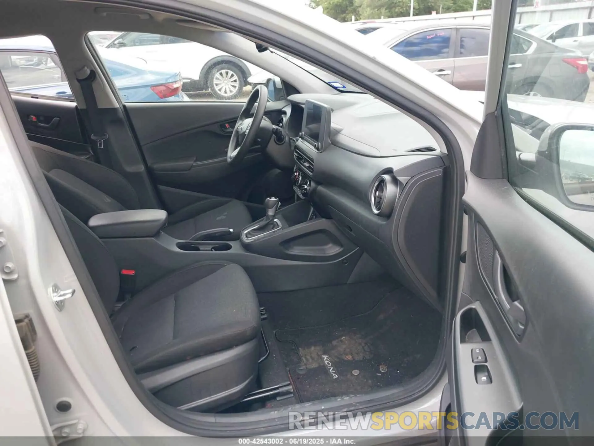 5 fotografías del automóvil dañado KM8K62AB7NU905270 HYUNDAI KONA 2022