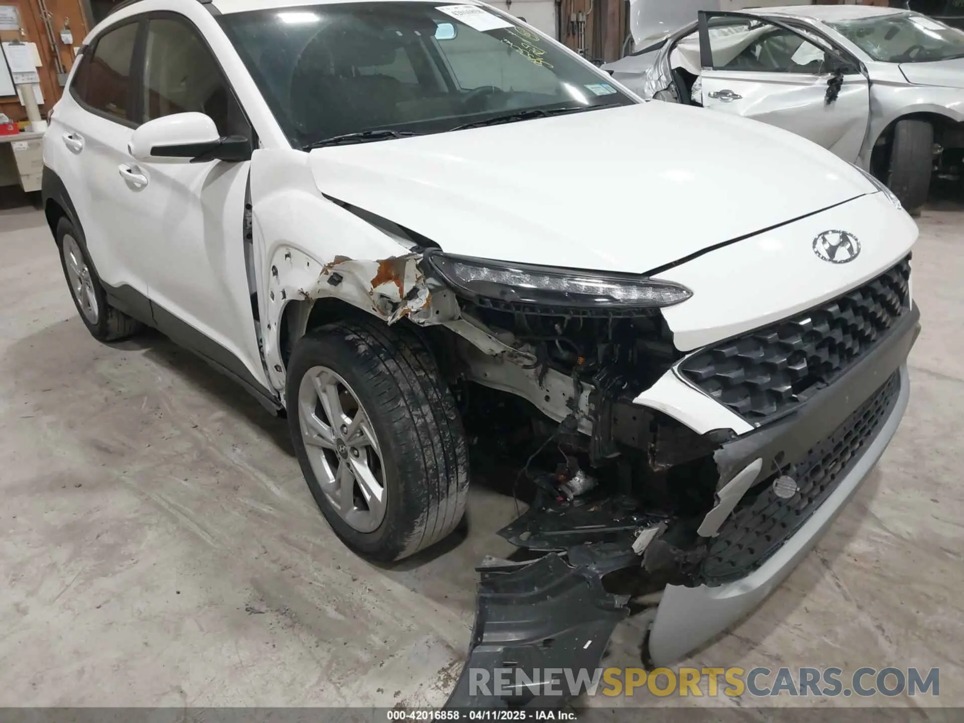 6 fotografías del automóvil dañado KM8K6CAB0NU761826 HYUNDAI KONA 2022