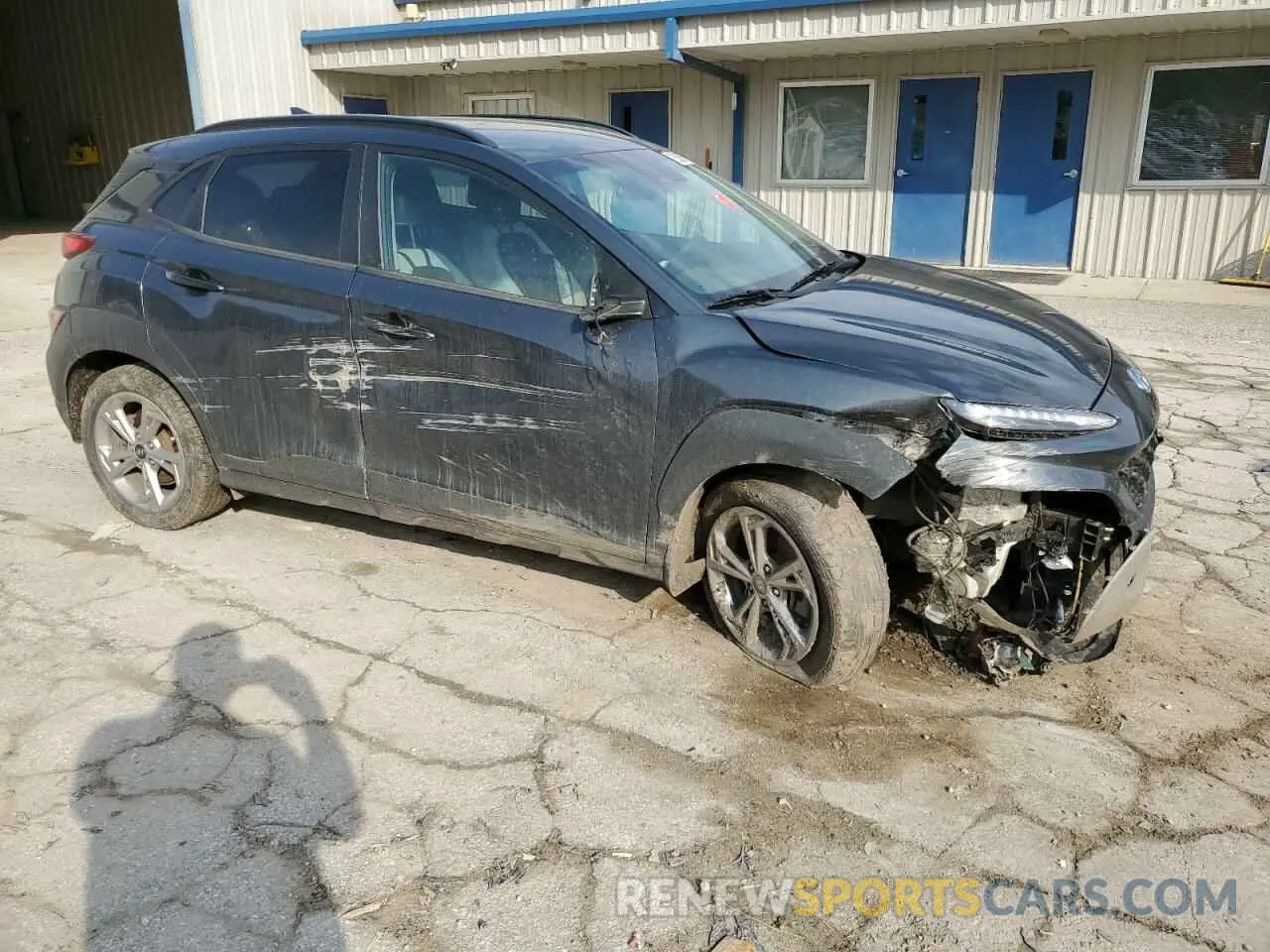 4 fotografías del automóvil dañado KM8K6CAB3NU867817 HYUNDAI KONA 2022