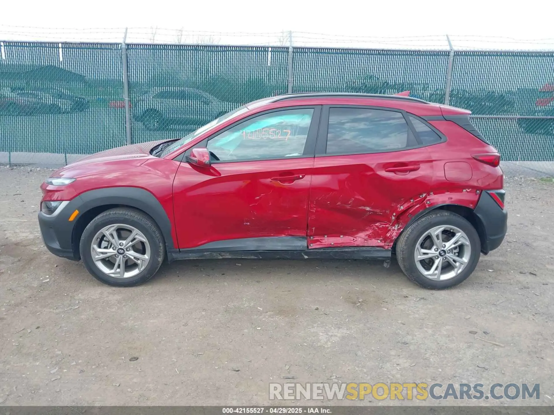 14 fotografías del automóvil dañado KM8K6CAB4NU924607 HYUNDAI KONA 2022