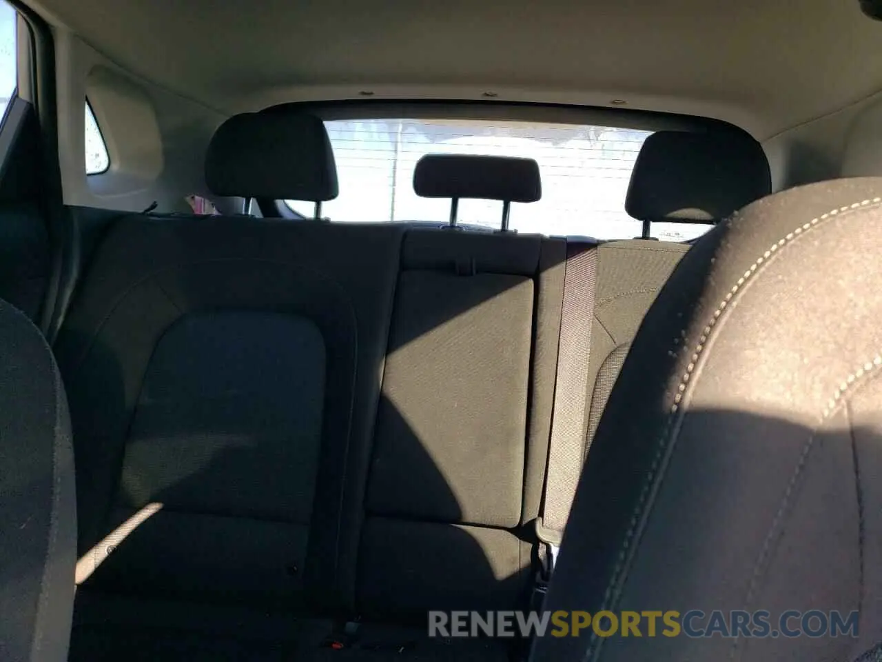 10 fotografías del automóvil dañado KM8K6CAB9NU872231 HYUNDAI KONA 2022
