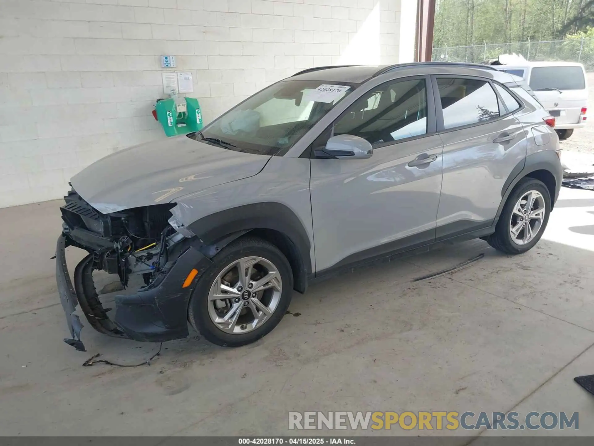 2 fotografías del automóvil dañado KM8K6CAB9NU920584 HYUNDAI KONA 2022