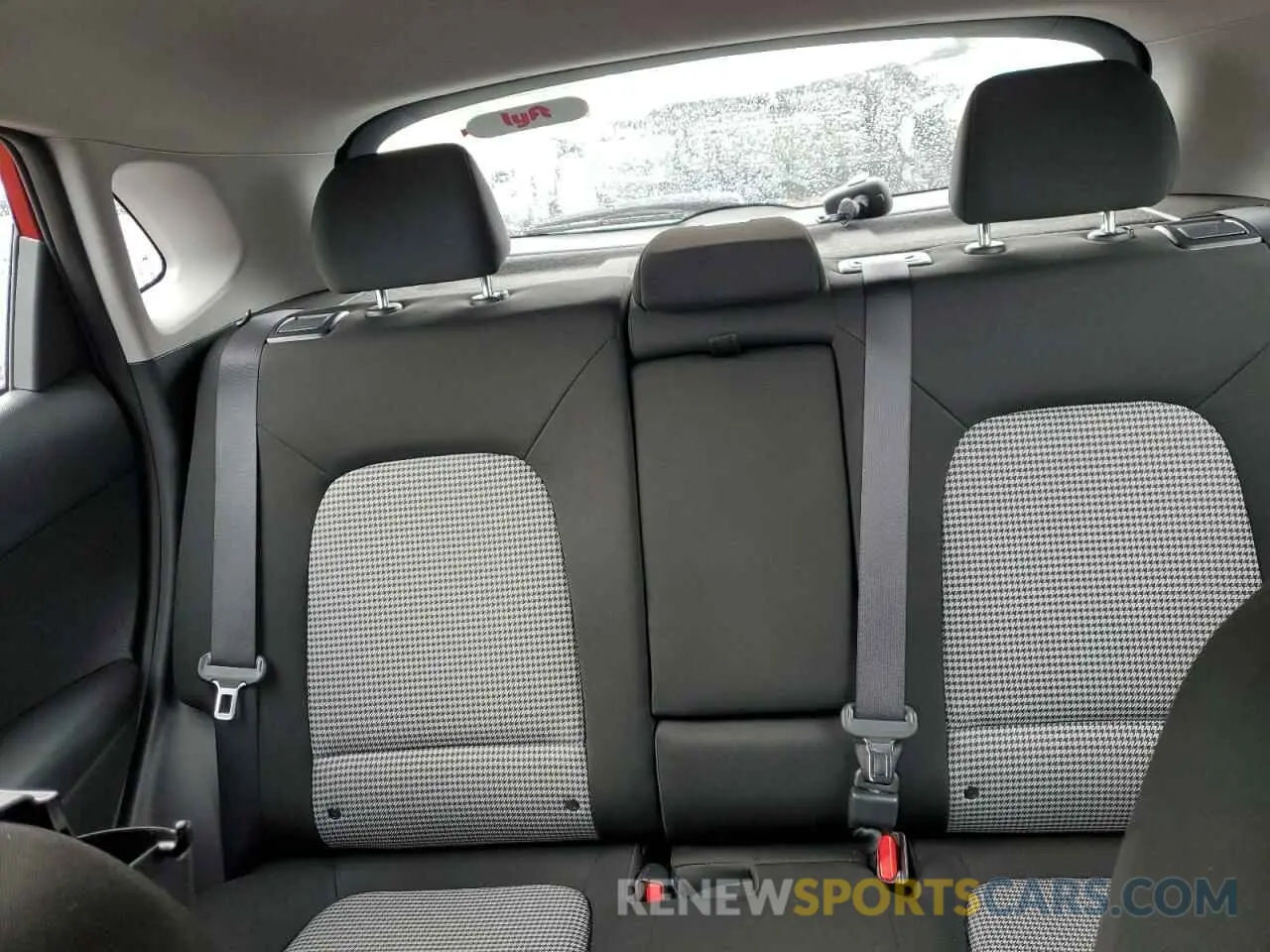 10 fotografías del automóvil dañado KM8K22AB7PU028231 HYUNDAI KONA 2023
