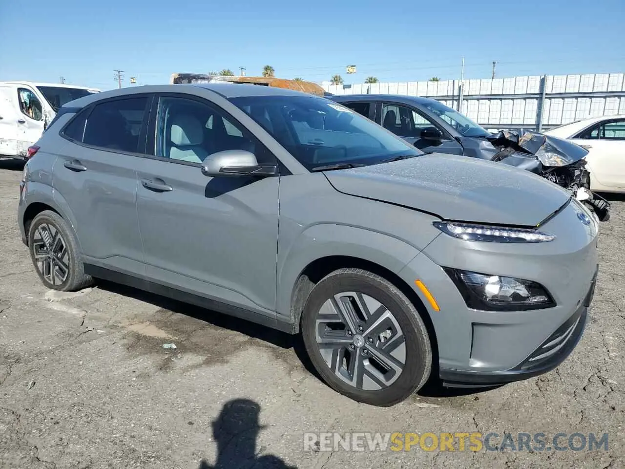 4 fotografías del automóvil dañado KM8K23AG3PU183909 HYUNDAI KONA 2023