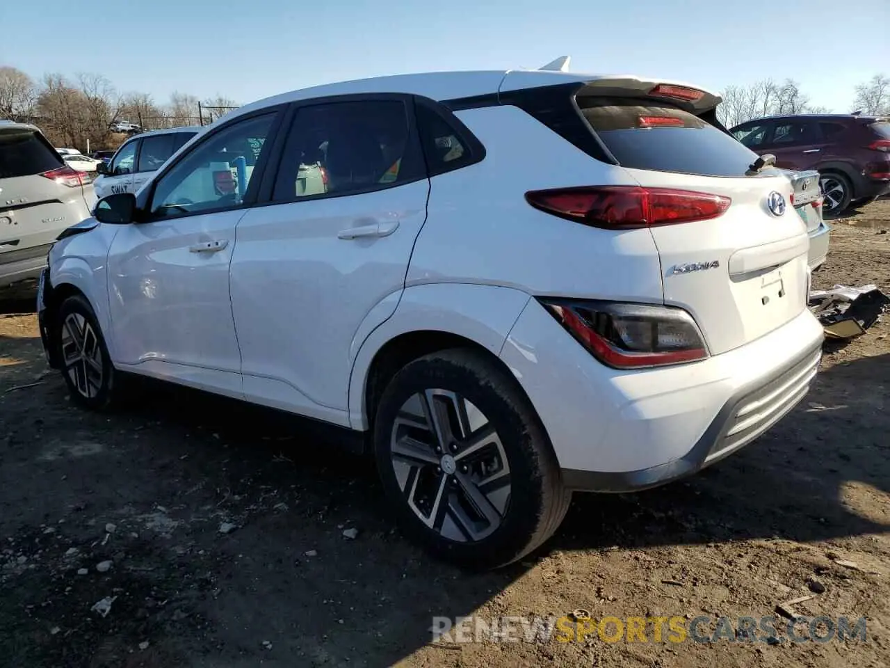 2 fotografías del automóvil dañado KM8K23AG3PU187460 HYUNDAI KONA 2023