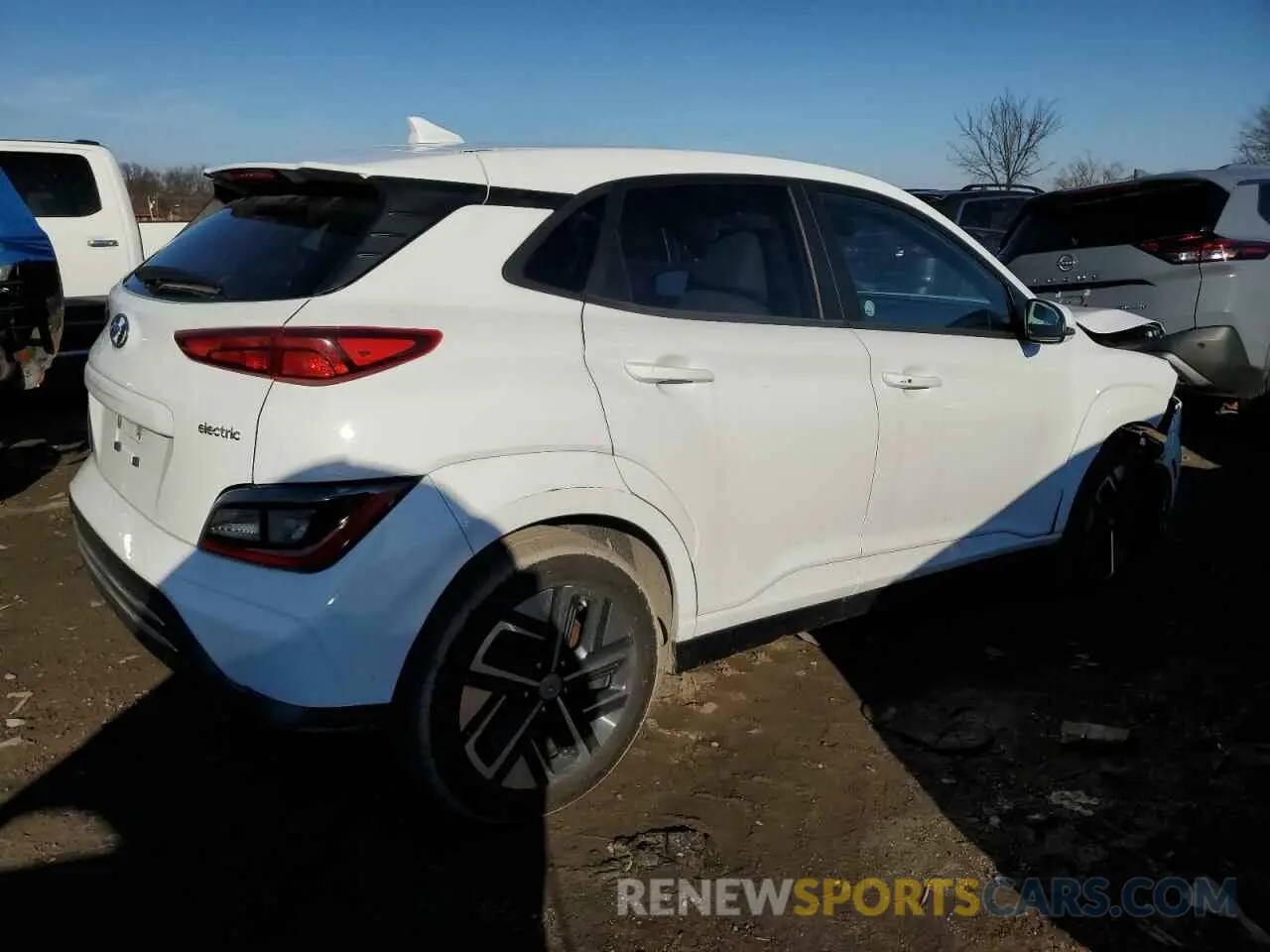 3 fotografías del automóvil dañado KM8K23AG3PU187460 HYUNDAI KONA 2023