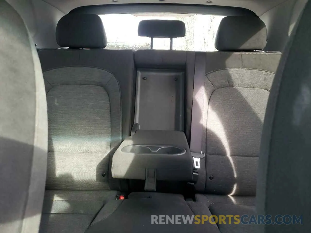 10 fotografías del automóvil dañado KM8K23AGXPU191490 HYUNDAI KONA 2023