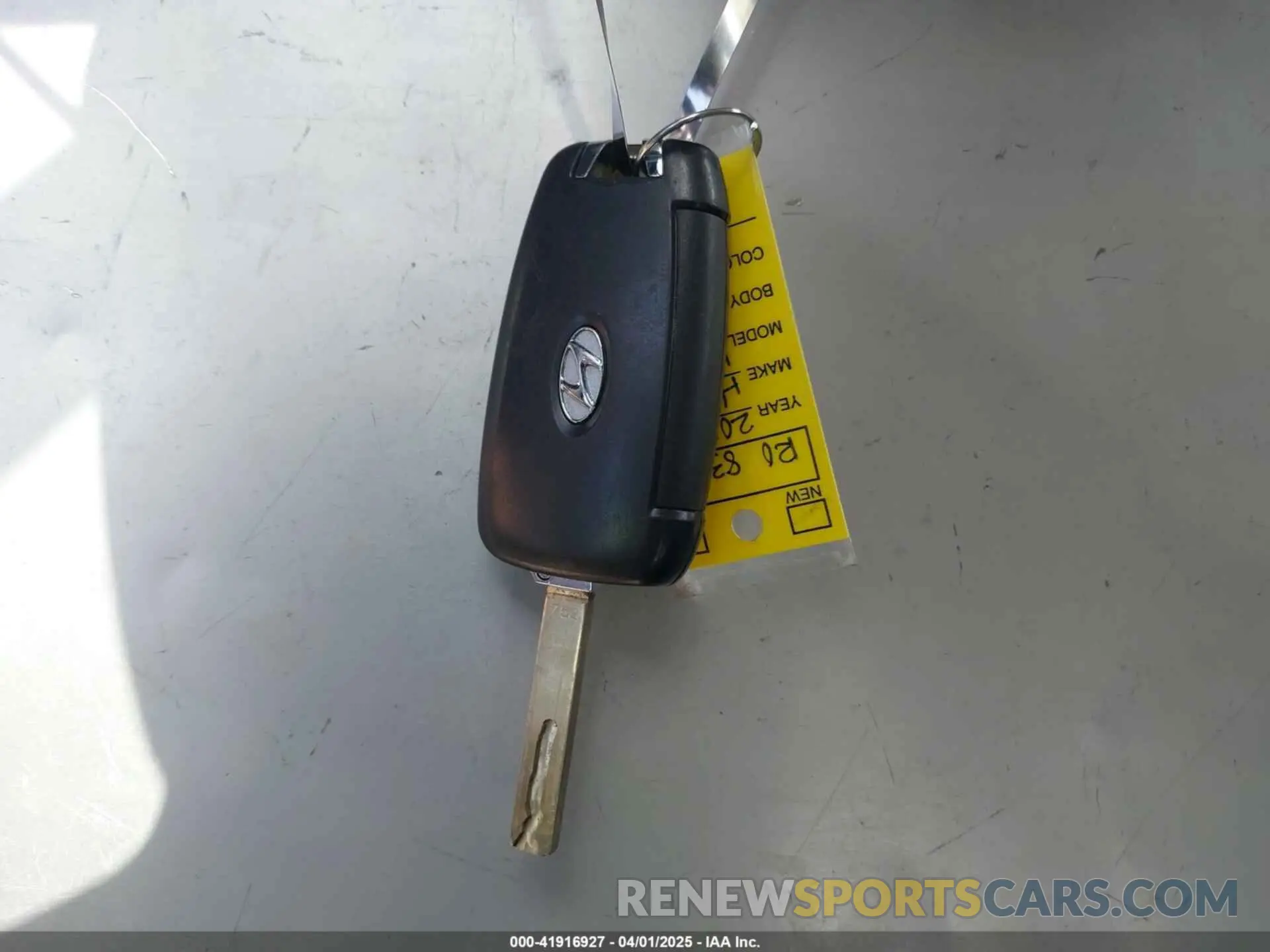 11 fotografías del automóvil dañado KM8K2CAB6PU048024 HYUNDAI KONA 2023