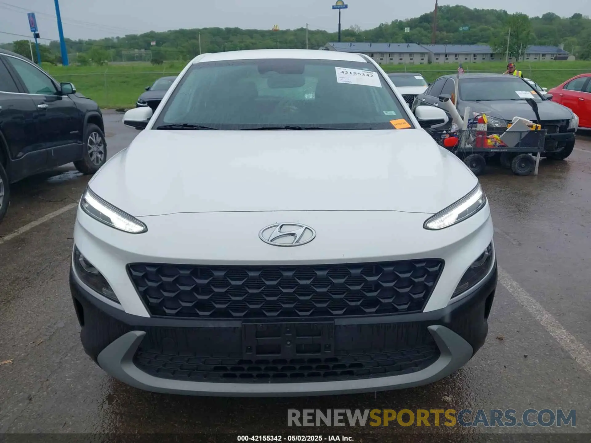 13 fotografías del automóvil dañado KM8K2CABXPU058703 HYUNDAI KONA 2023