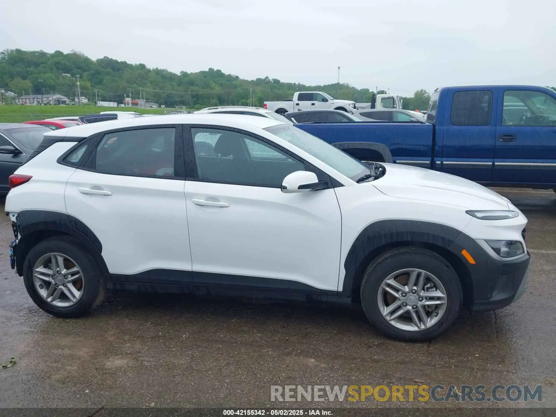 14 fotografías del automóvil dañado KM8K2CABXPU058703 HYUNDAI KONA 2023