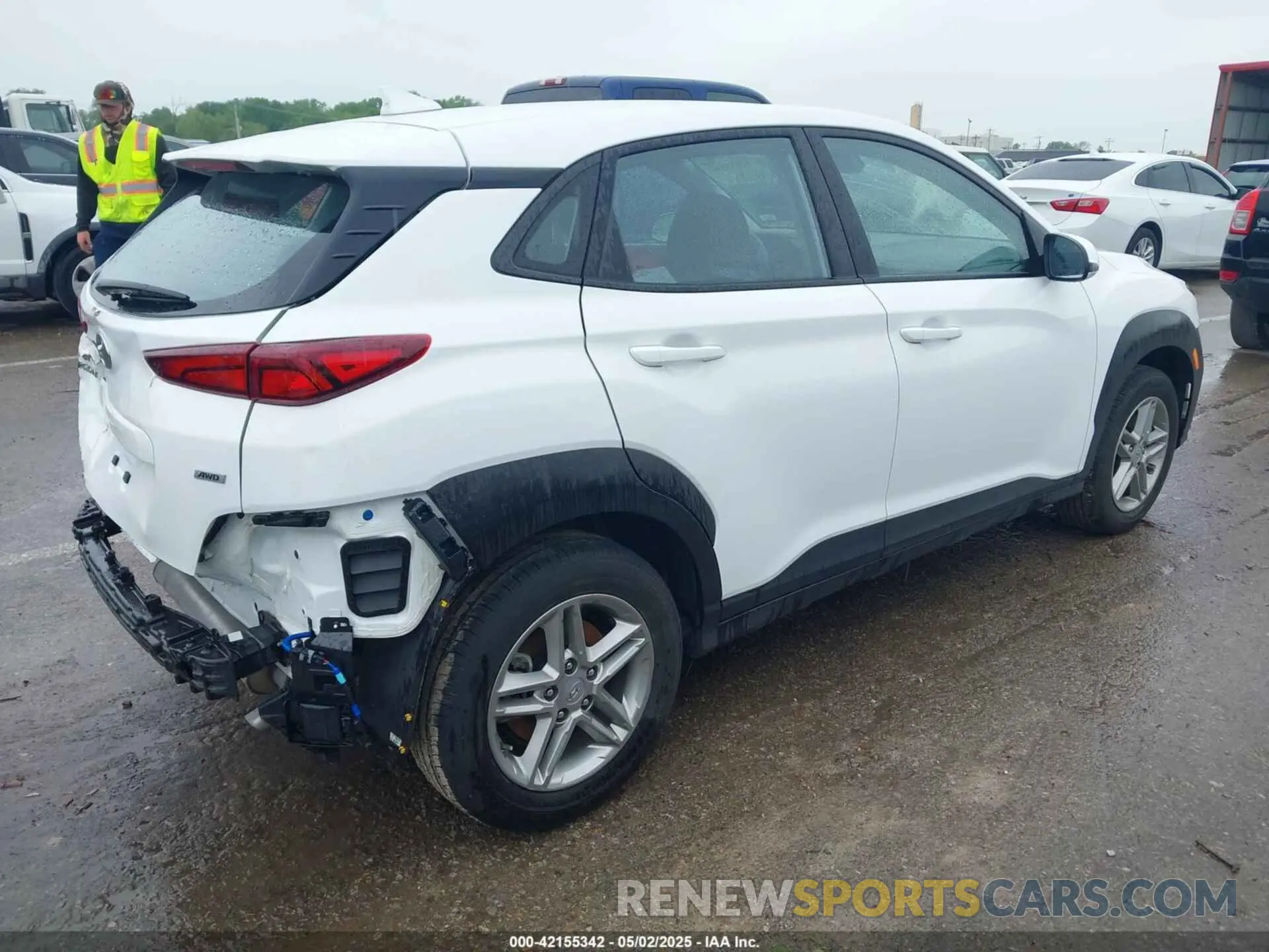 4 fotografías del automóvil dañado KM8K2CABXPU058703 HYUNDAI KONA 2023