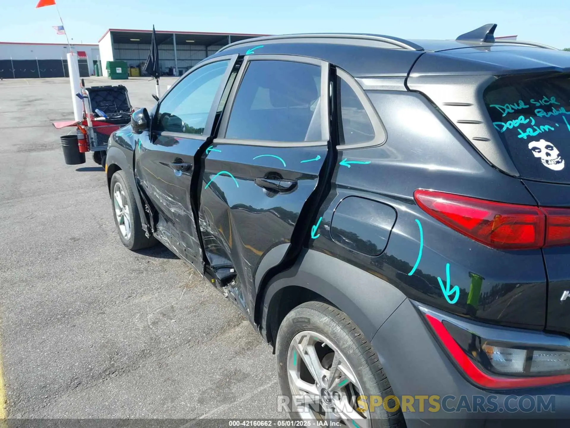 19 fotografías del automóvil dañado KM8K32AB0PU936064 HYUNDAI KONA 2023