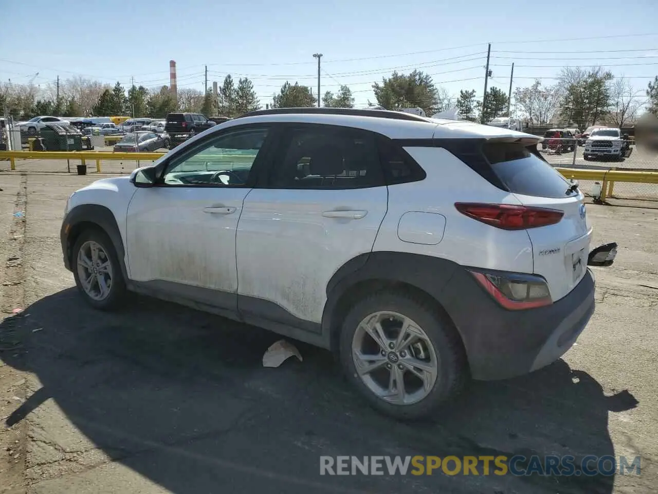 2 fotografías del automóvil dañado KM8K32AB2PU976324 HYUNDAI KONA 2023