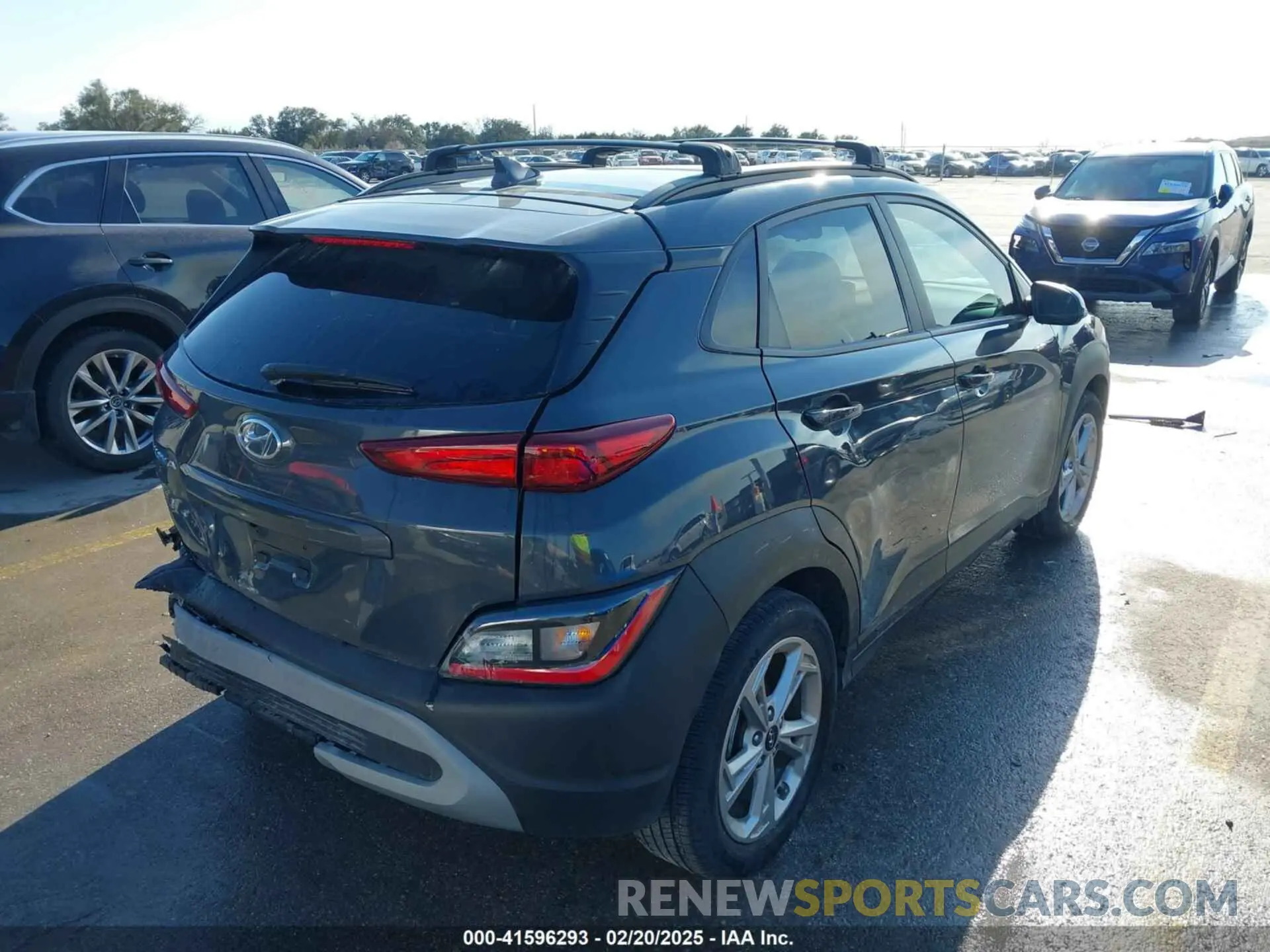 4 fotografías del automóvil dañado KM8K32AB2PU996203 HYUNDAI KONA 2023