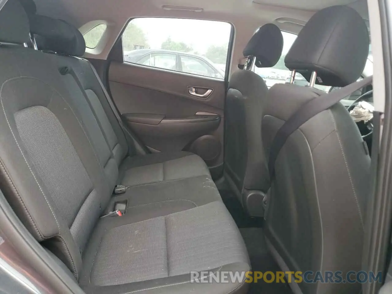 11 fotografías del automóvil dañado KM8K32AB4PU936181 HYUNDAI KONA 2023