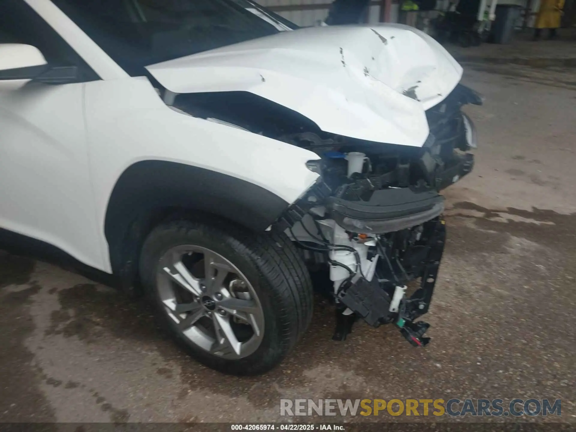 19 fotografías del automóvil dañado KM8K32AB8PU959074 HYUNDAI KONA 2023