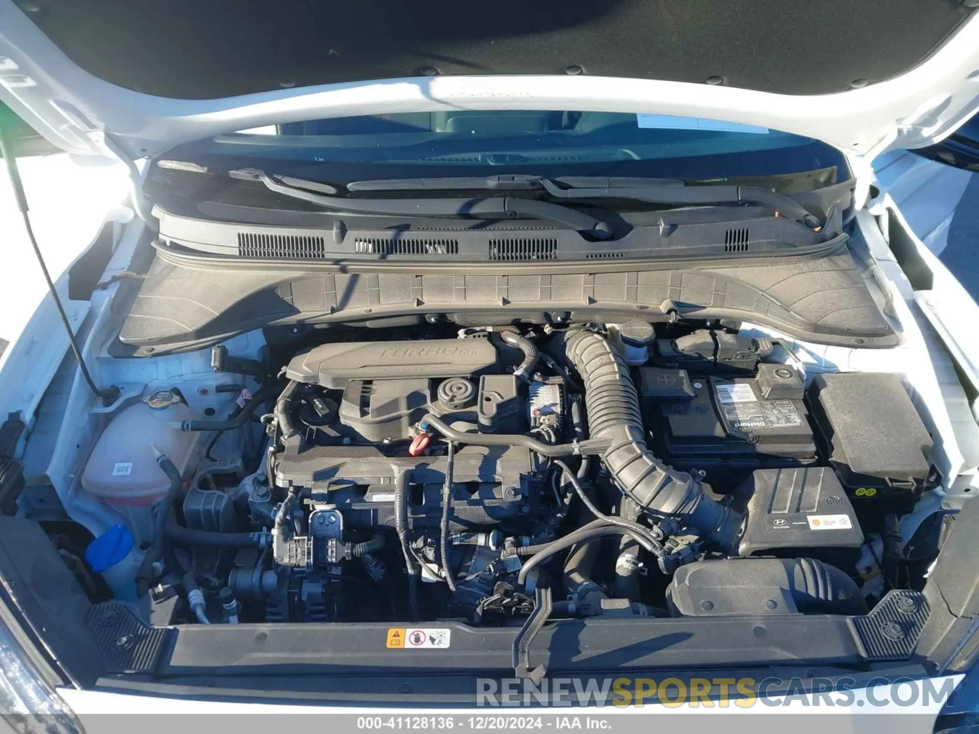 10 fotografías del automóvil dañado KM8K33A37PU930616 HYUNDAI KONA 2023