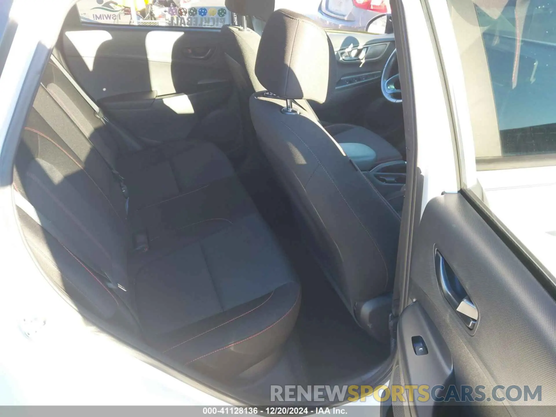 8 fotografías del automóvil dañado KM8K33A37PU930616 HYUNDAI KONA 2023
