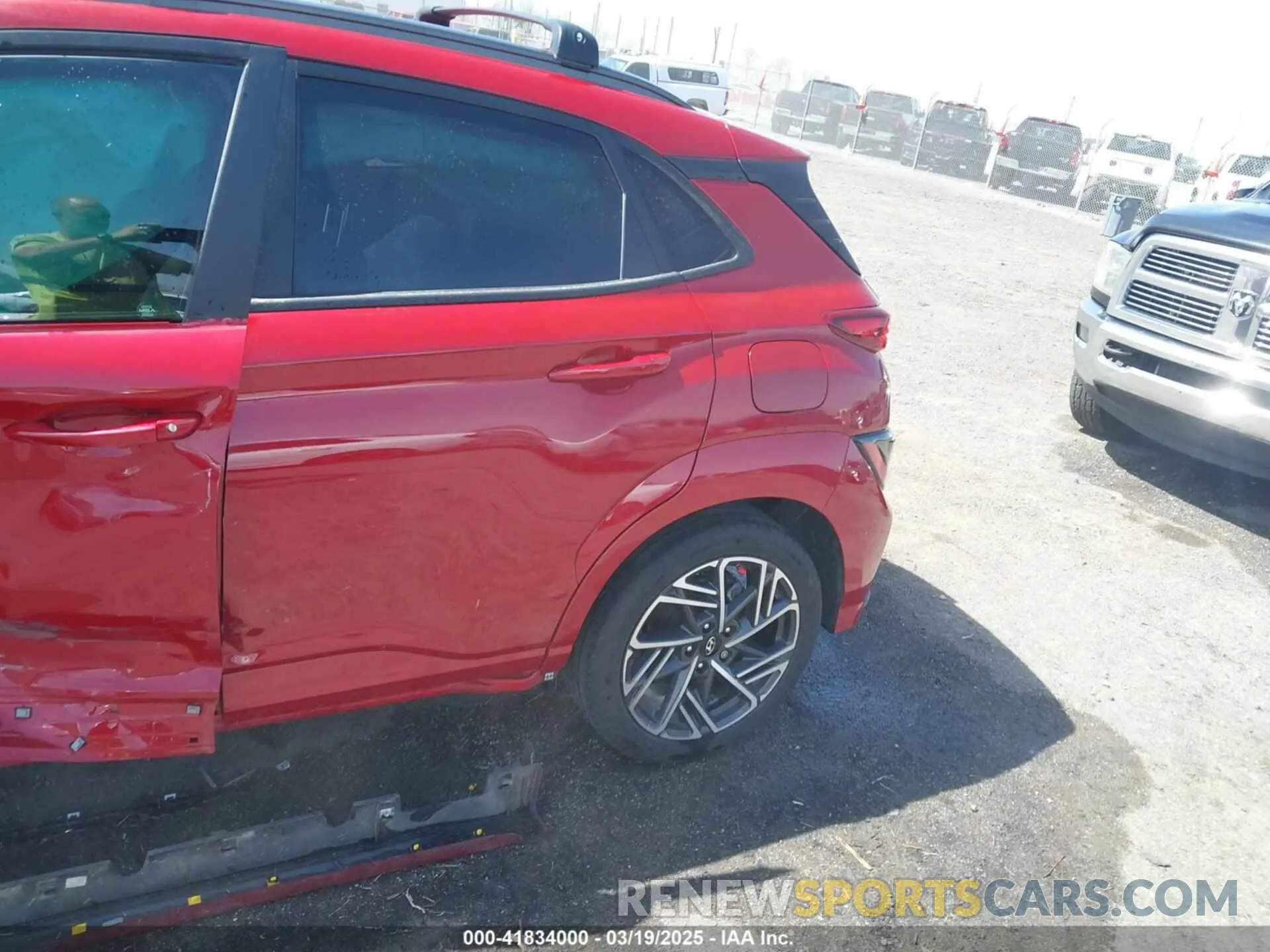 17 fotografías del automóvil dañado KM8K33A39PU951418 HYUNDAI KONA 2023