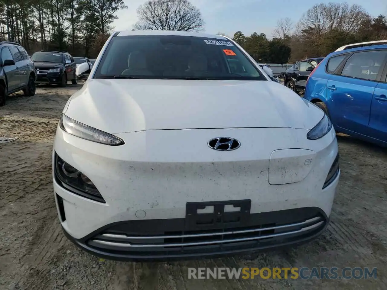 5 fotografías del automóvil dañado KM8K33AG2PU165785 HYUNDAI KONA 2023