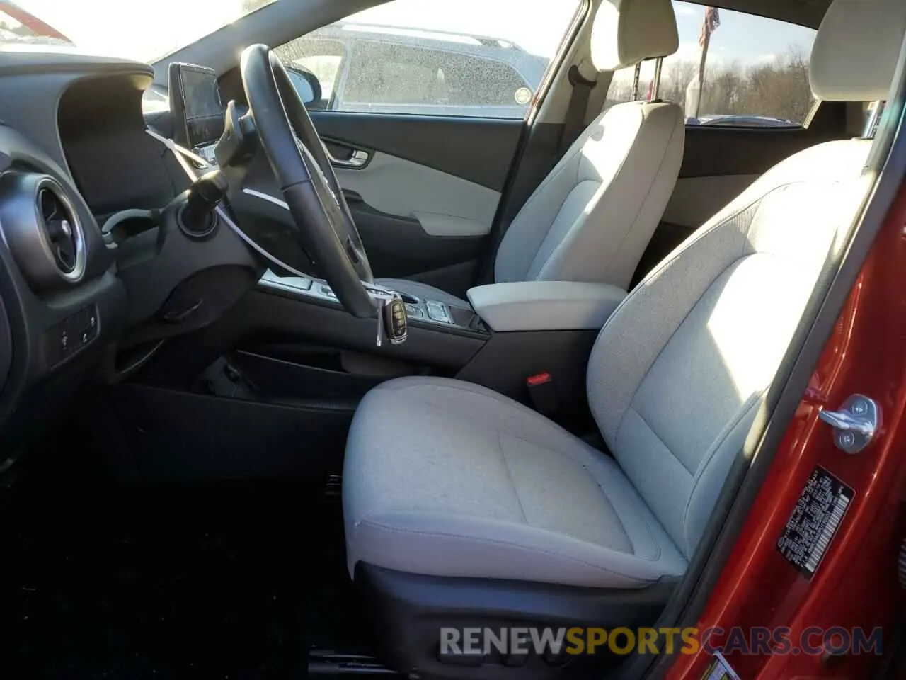 7 fotografías del automóvil dañado KM8K33AG3PU190503 HYUNDAI KONA 2023