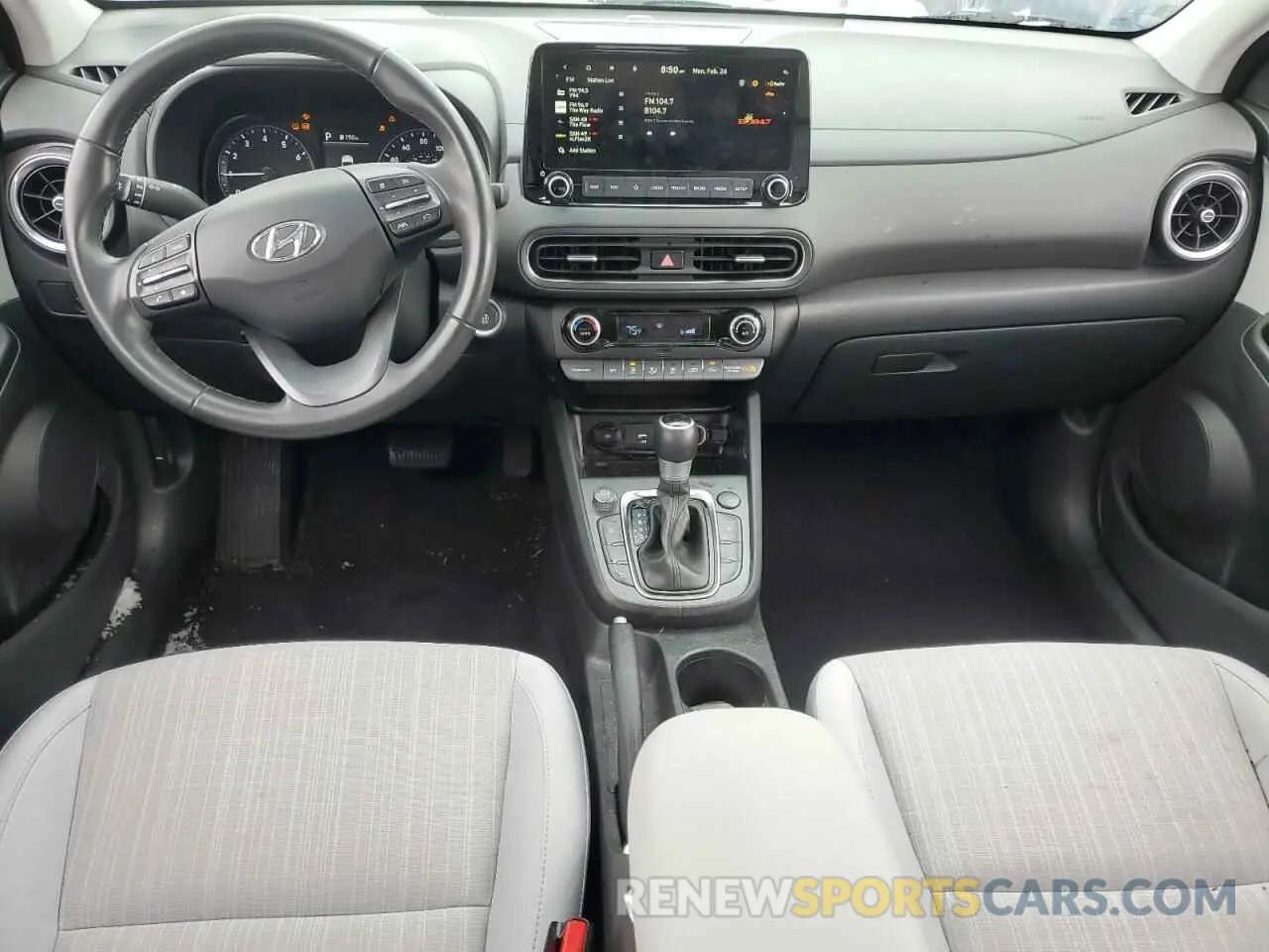 8 fotografías del automóvil dañado KM8K3CAB0PU025173 HYUNDAI KONA 2023