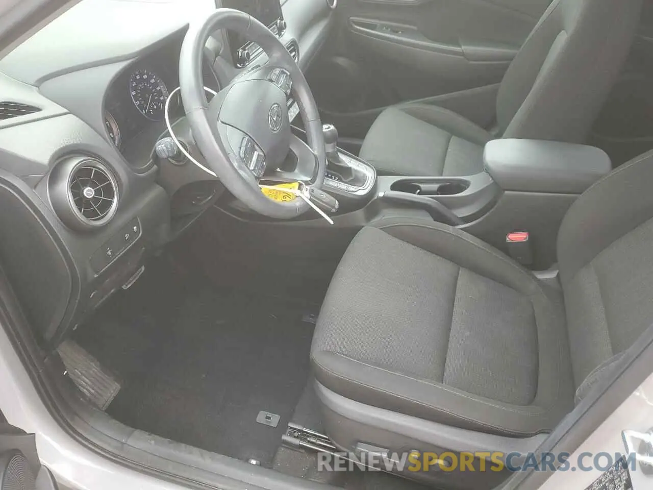 7 fotografías del automóvil dañado KM8K3CAB1PU044766 HYUNDAI KONA 2023