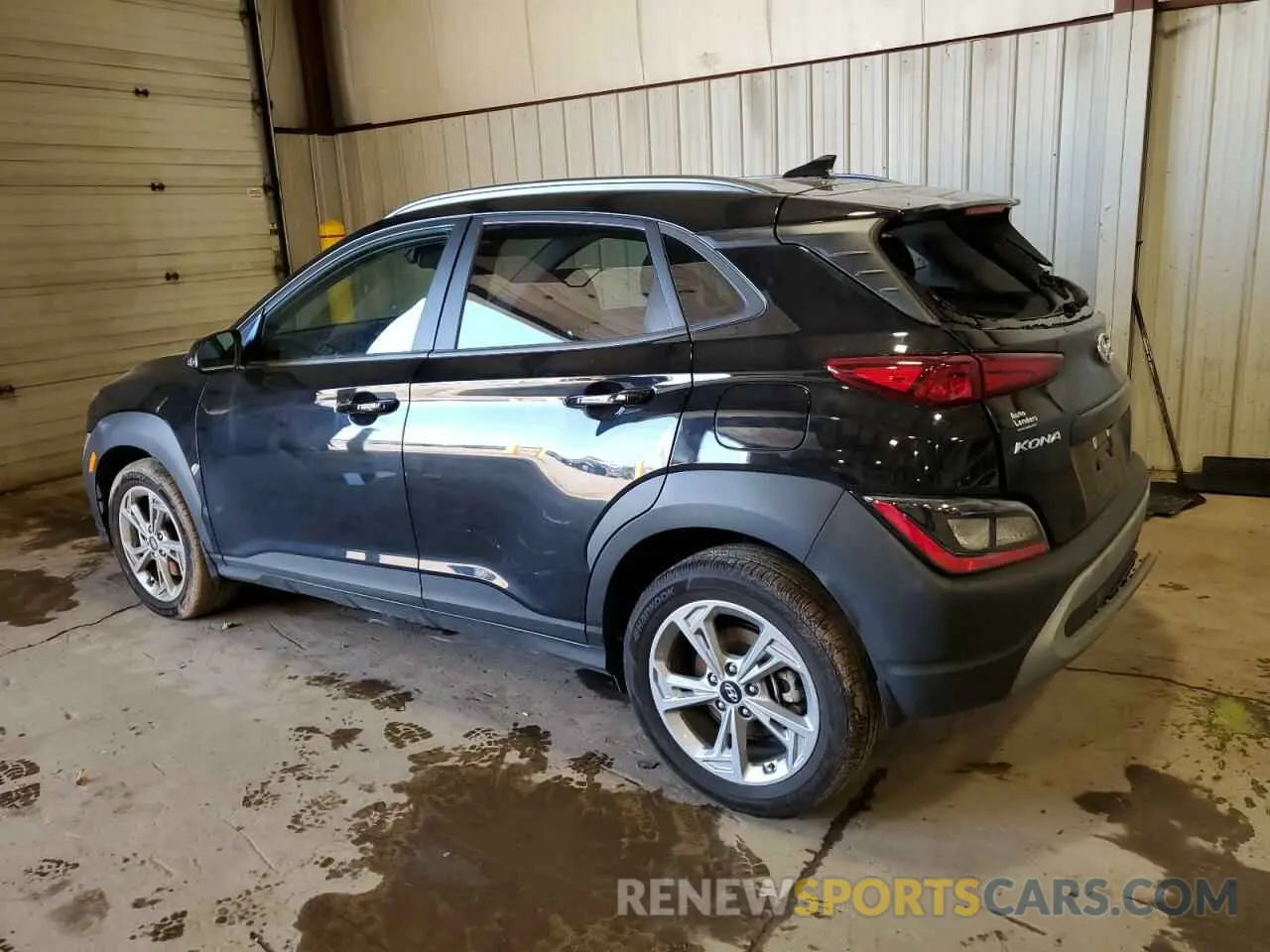 2 fotografías del automóvil dañado KM8K3CAB1PU957608 HYUNDAI KONA 2023