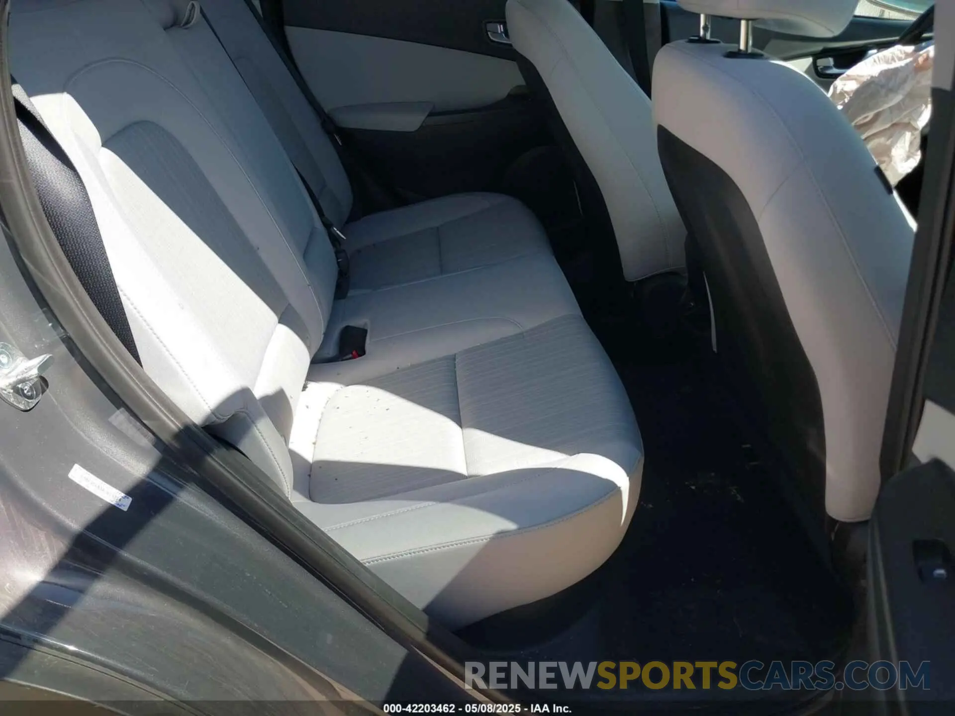 8 fotografías del automóvil dañado KM8K3CAB2PU019214 HYUNDAI KONA 2023