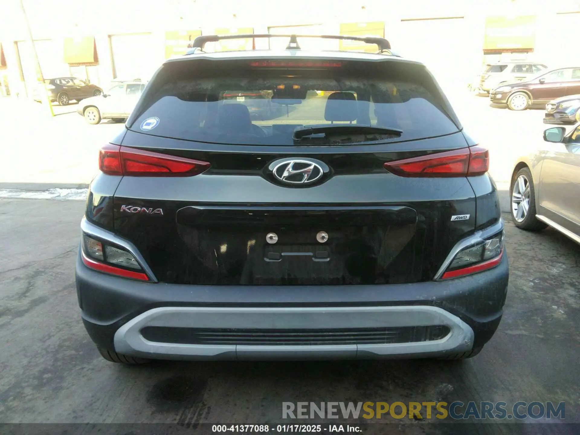 16 fotografías del automóvil dañado KM8K3CAB2PU949615 HYUNDAI KONA 2023
