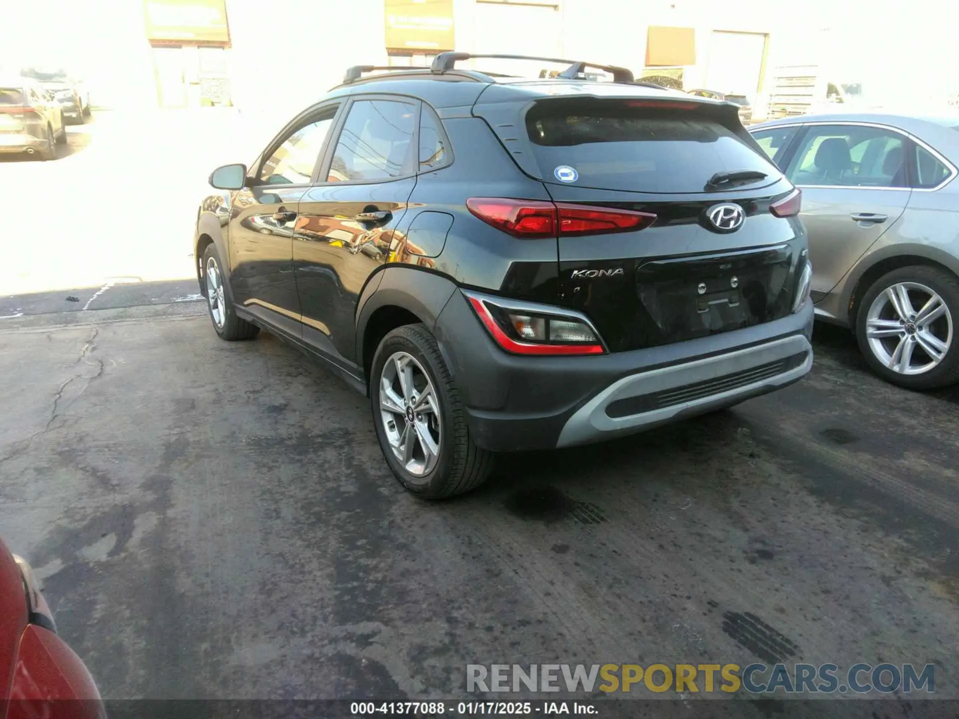 3 fotografías del automóvil dañado KM8K3CAB2PU949615 HYUNDAI KONA 2023