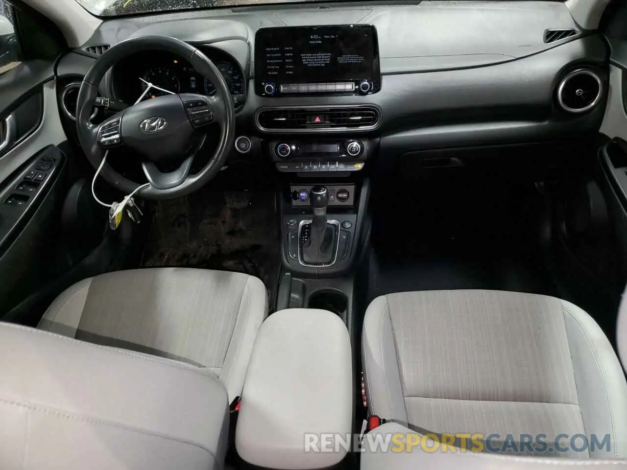 8 fotografías del automóvil dañado KM8K3CAB5PU946983 HYUNDAI KONA 2023