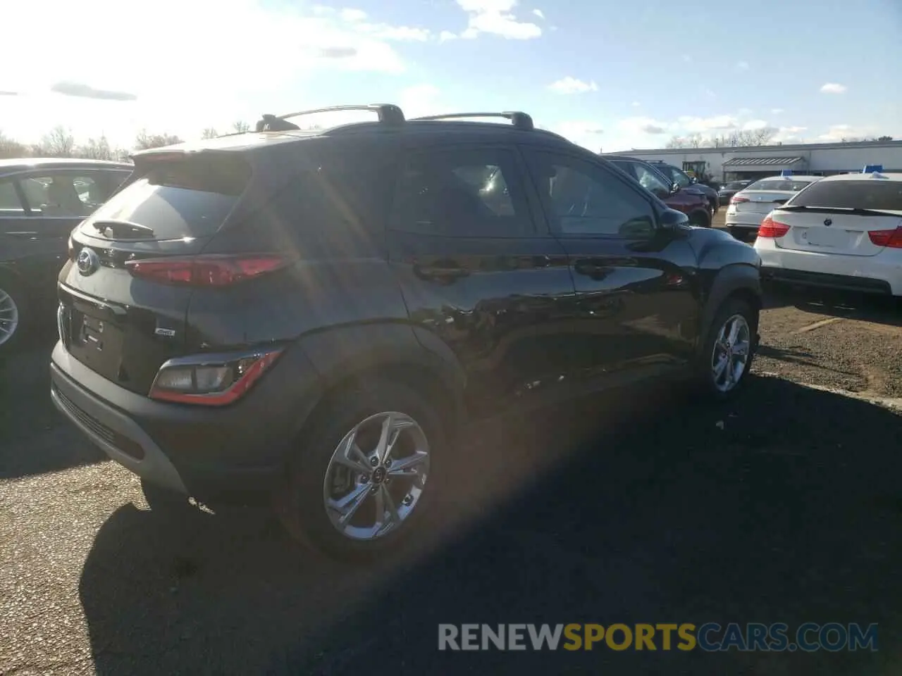 3 fotografías del automóvil dañado KM8K3CAB7PU025378 HYUNDAI KONA 2023