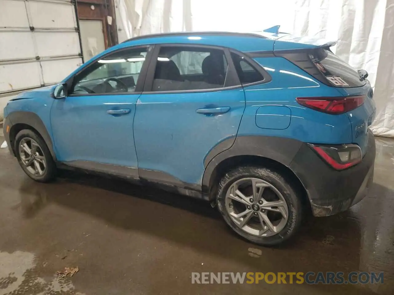 2 fotografías del automóvil dañado KM8K3CAB7PU932549 HYUNDAI KONA 2023