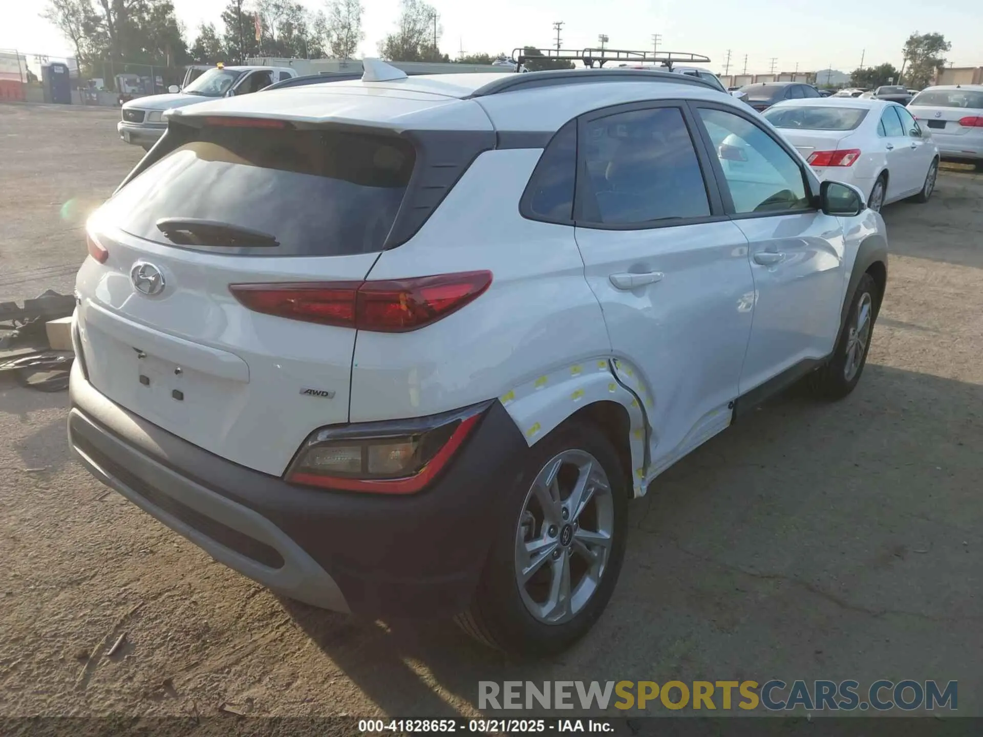 4 fotografías del automóvil dañado KM8K3CAB8PU055554 HYUNDAI KONA 2023