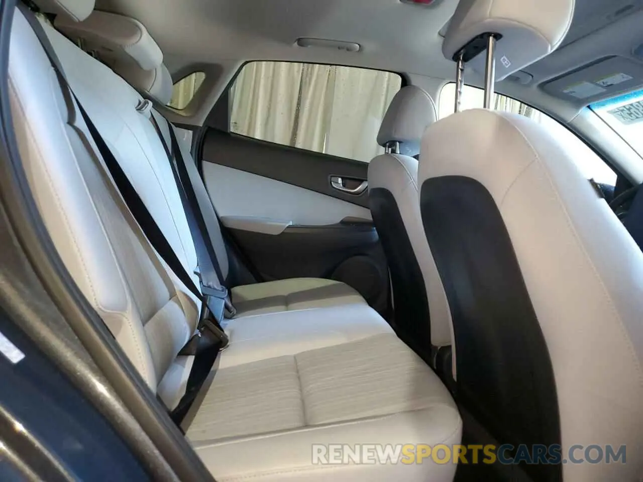11 fotografías del automóvil dañado KM8K3CABXPU931850 HYUNDAI KONA 2023