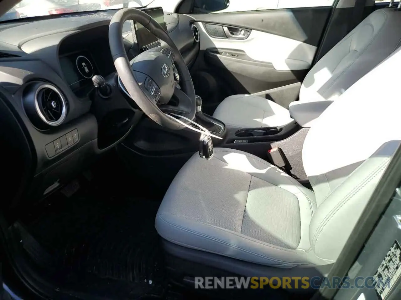 7 fotografías del automóvil dañado KM8K5CA31PU039070 HYUNDAI KONA 2023