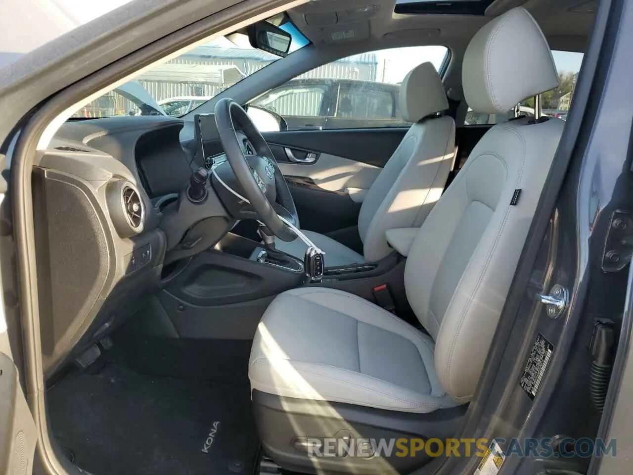 7 fotografías del automóvil dañado KM8K5CA38PU000279 HYUNDAI KONA 2023