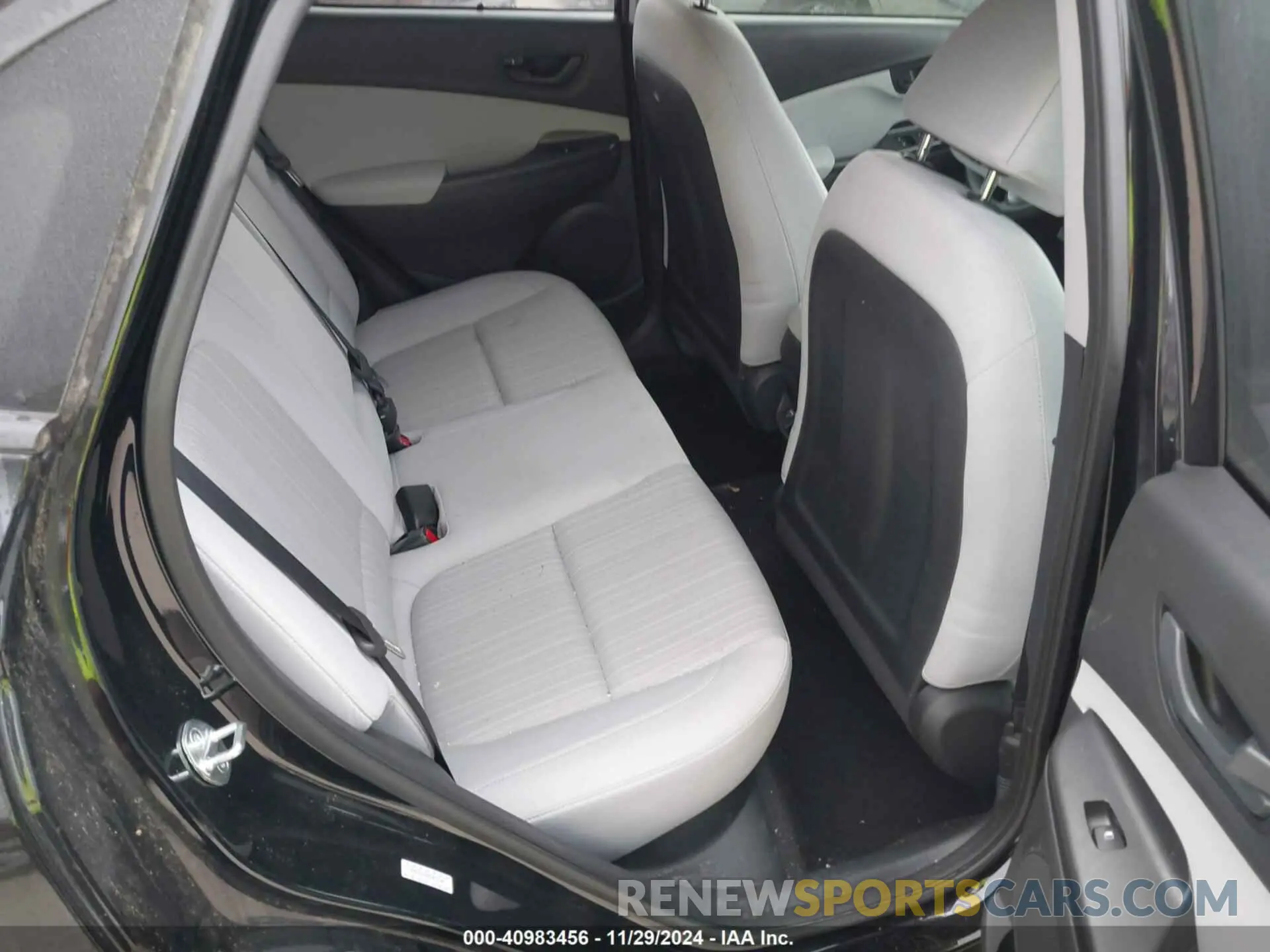 8 fotografías del automóvil dañado KM8K62AB0PU011100 HYUNDAI KONA 2023