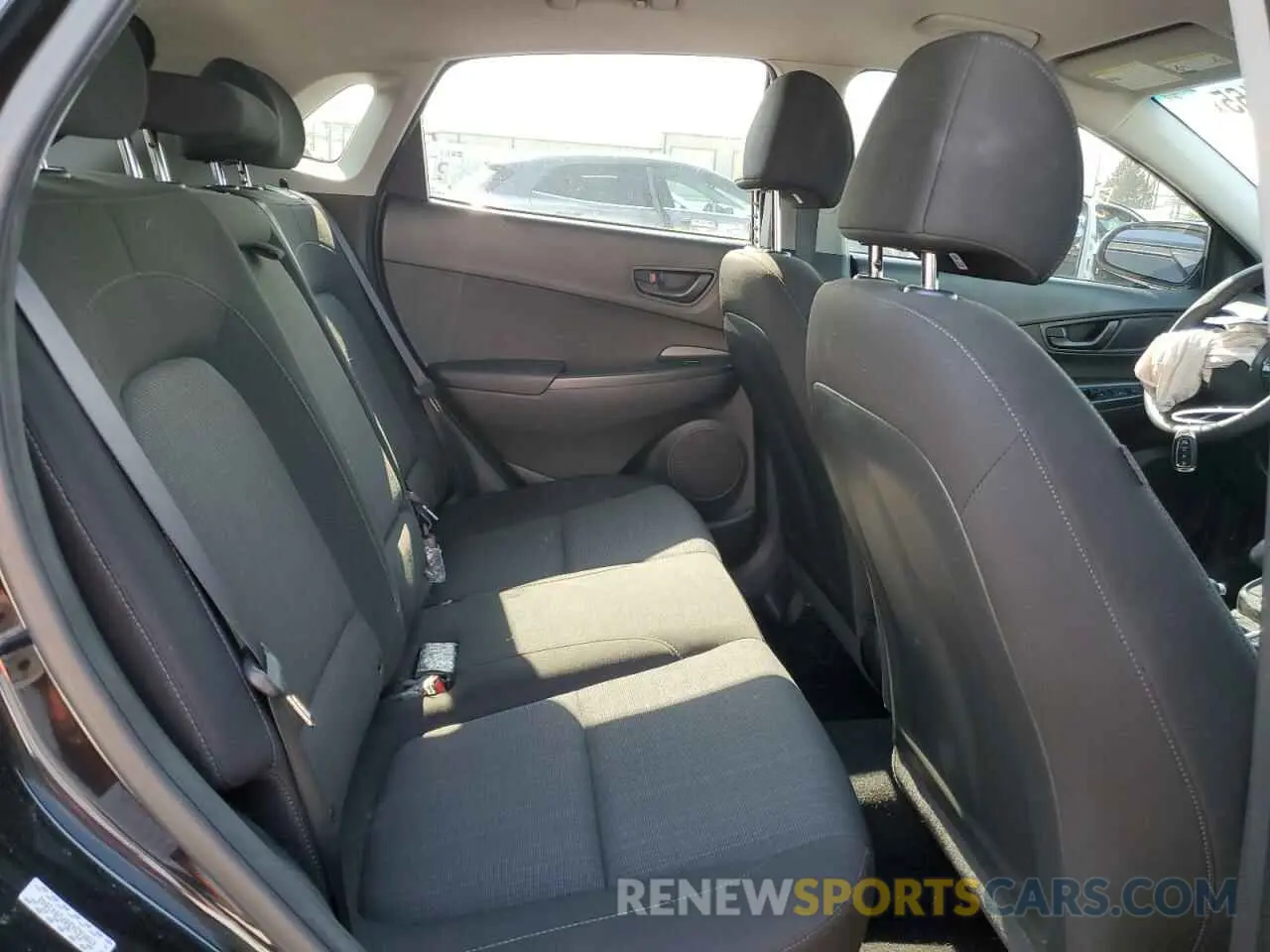 11 fotografías del automóvil dañado KM8K62AB0PU941840 HYUNDAI KONA 2023