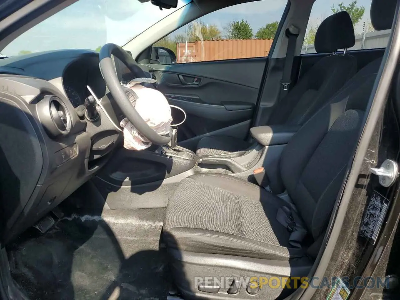 7 fotografías del automóvil dañado KM8K62AB0PU941840 HYUNDAI KONA 2023