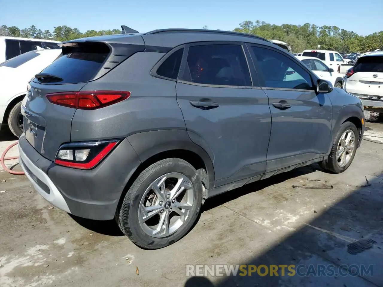3 fotografías del automóvil dañado KM8K62AB0PU982954 HYUNDAI KONA 2023
