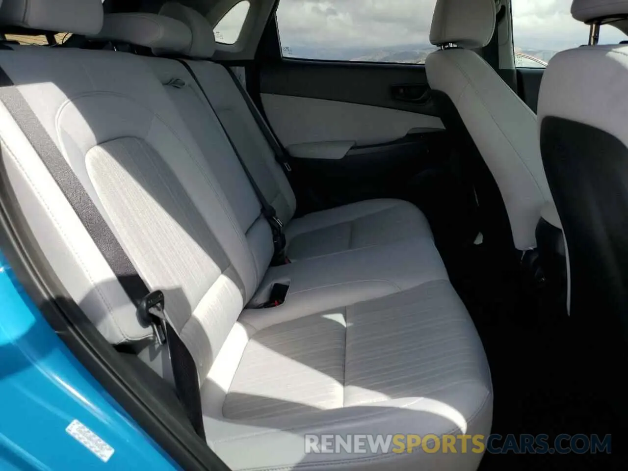 11 fotografías del automóvil dañado KM8K62AB0PU999351 HYUNDAI KONA 2023