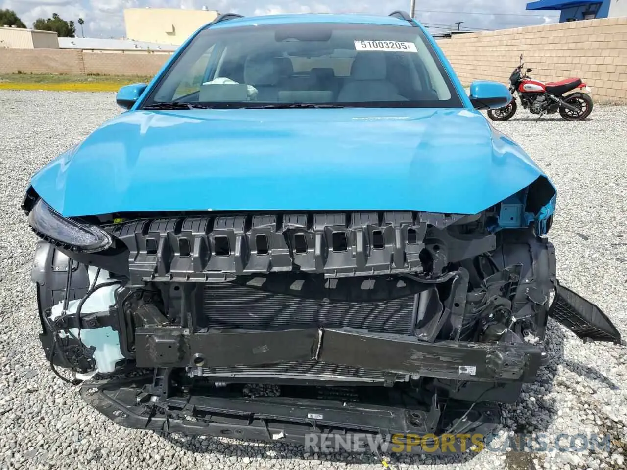5 fotografías del automóvil dañado KM8K62AB0PU999351 HYUNDAI KONA 2023