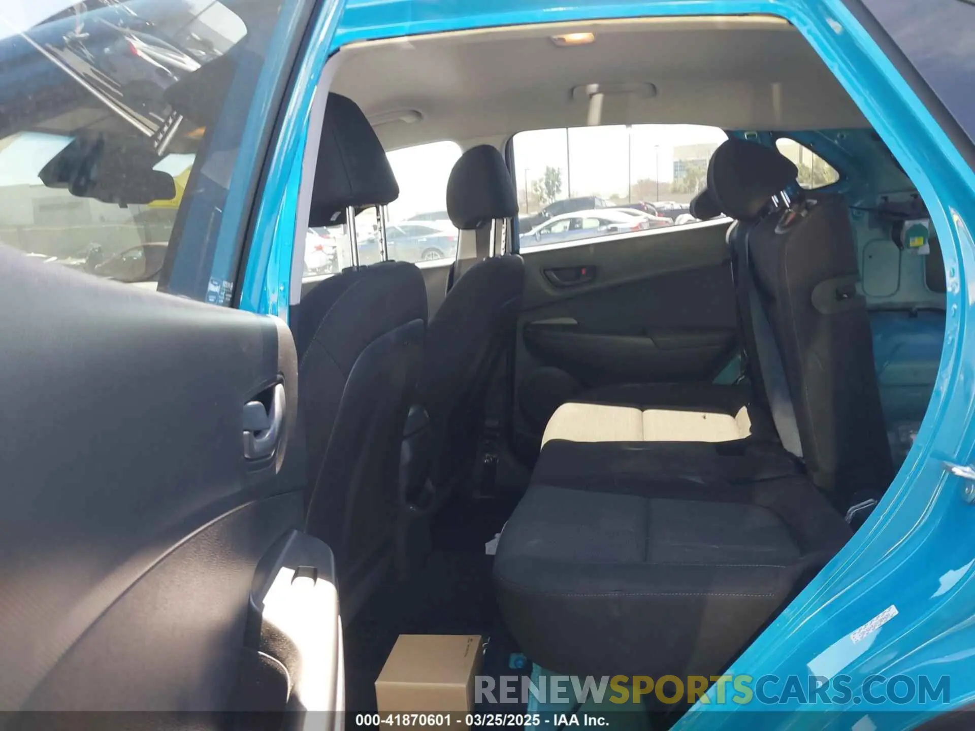 8 fotografías del automóvil dañado KM8K62AB1PU980632 HYUNDAI KONA 2023