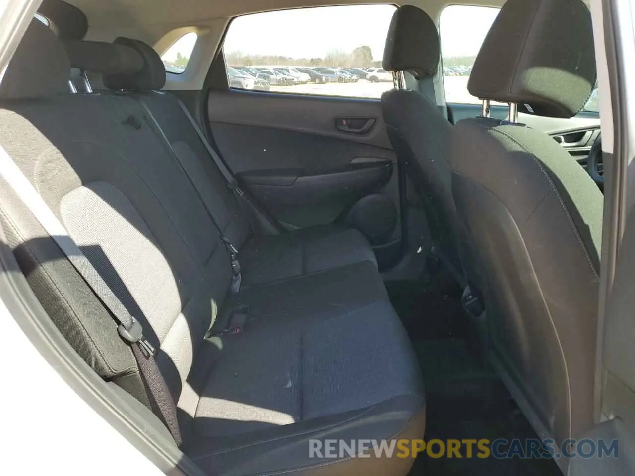 12 fotografías del automóvil dañado KM8K62AB2PU957800 HYUNDAI KONA 2023