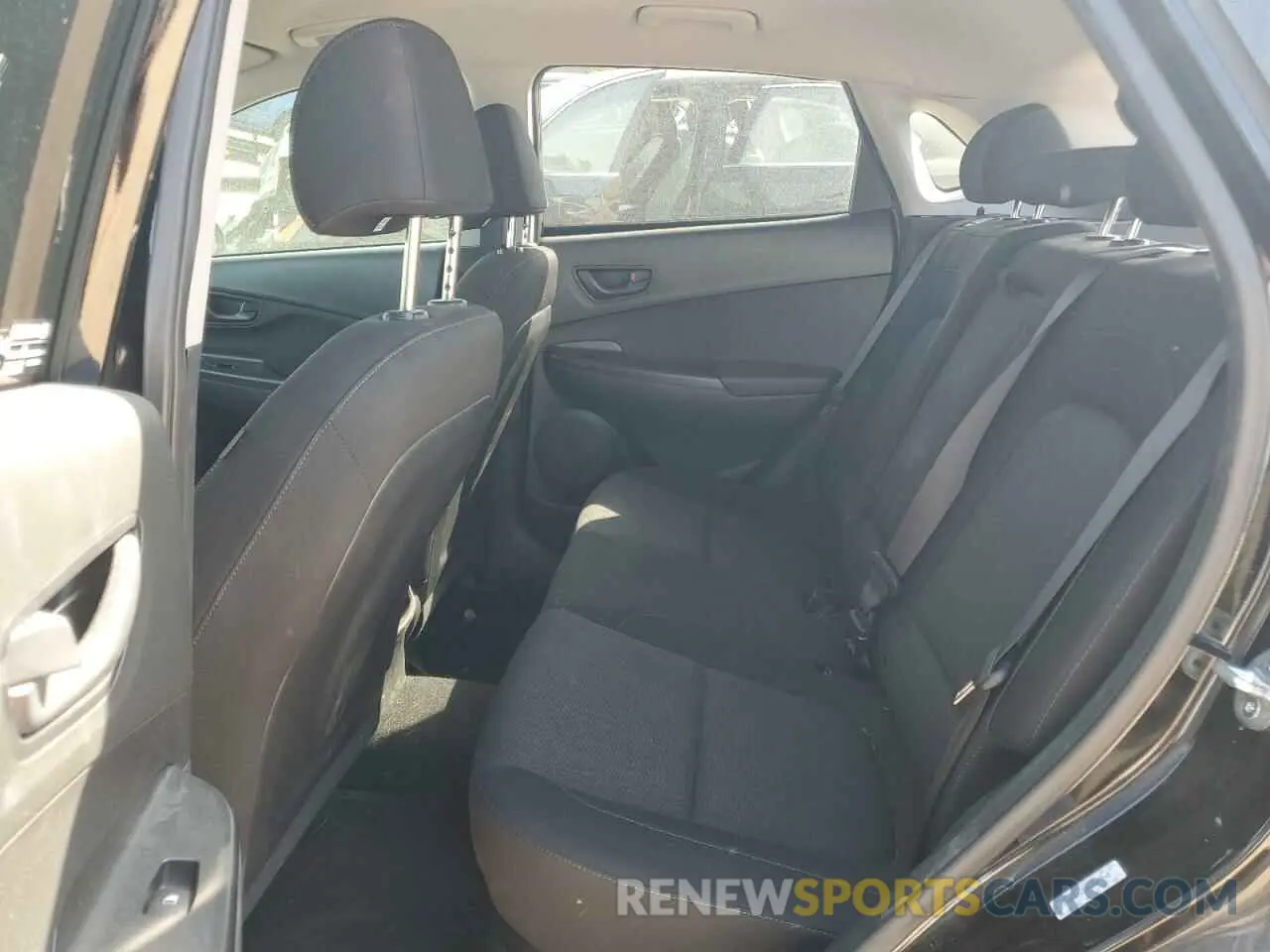 10 fotografías del automóvil dañado KM8K62AB3PU007848 HYUNDAI KONA 2023