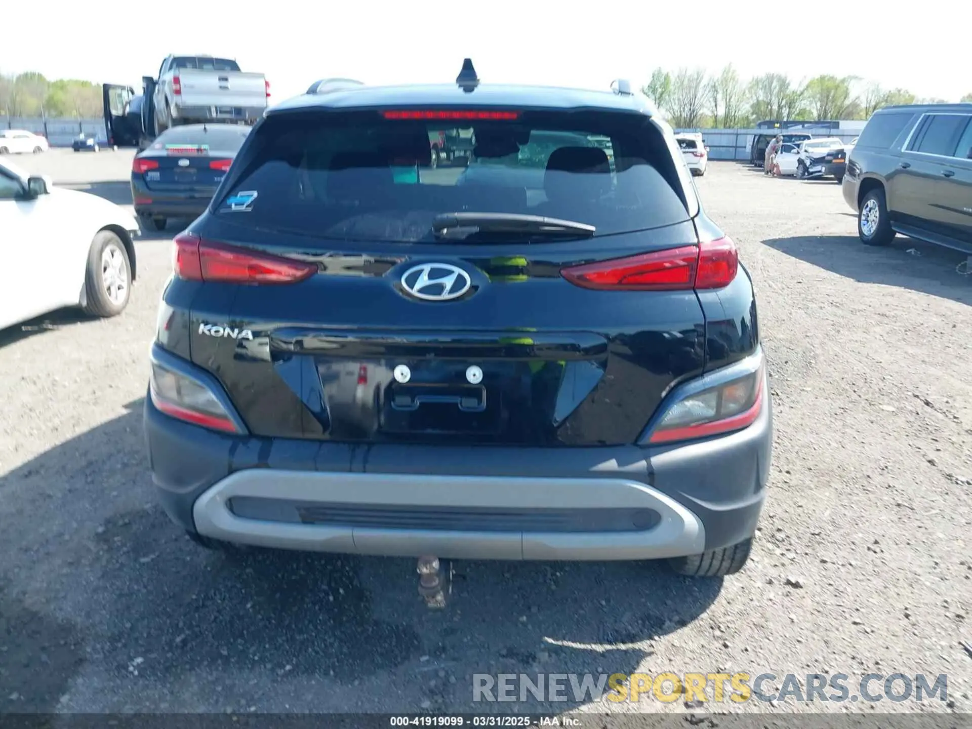 16 fotografías del automóvil dañado KM8K62AB5PU042651 HYUNDAI KONA 2023
